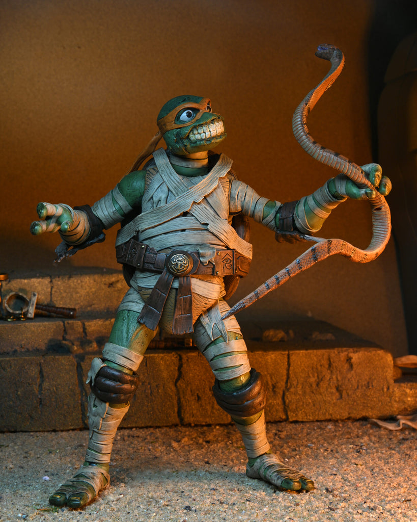 NECA Universal Monsters x Teenage Mutant Ninja Turtles Ultimate Michelangelo as The Mummy 634482541876