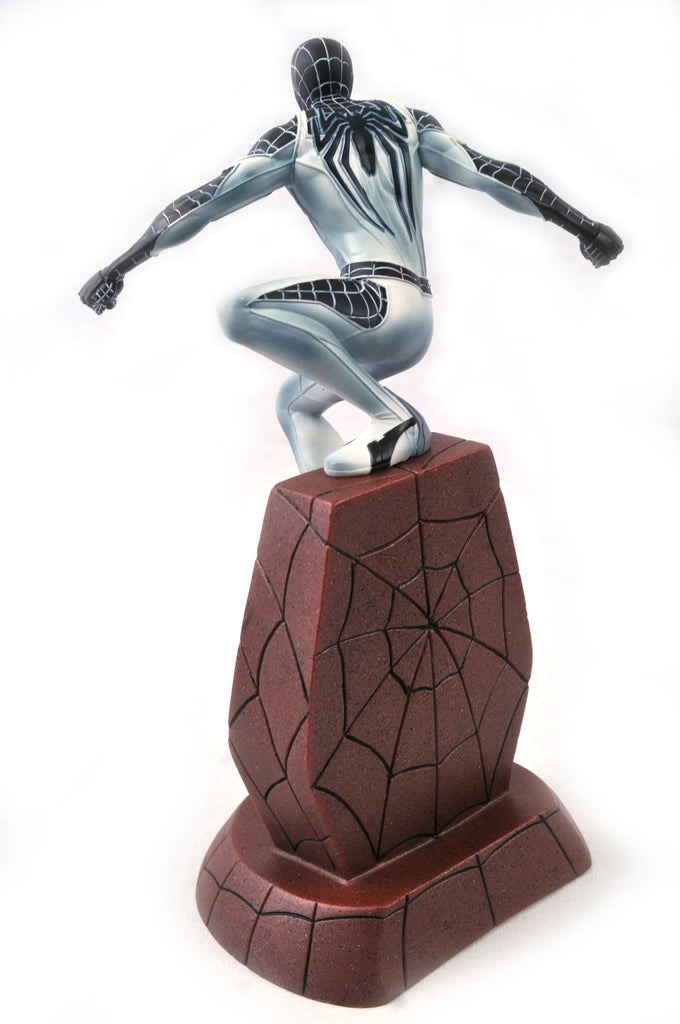 SDCC 2020 Marvel Gallery PS4 Negative Suit Spider-Man PVC Statue  699788841914