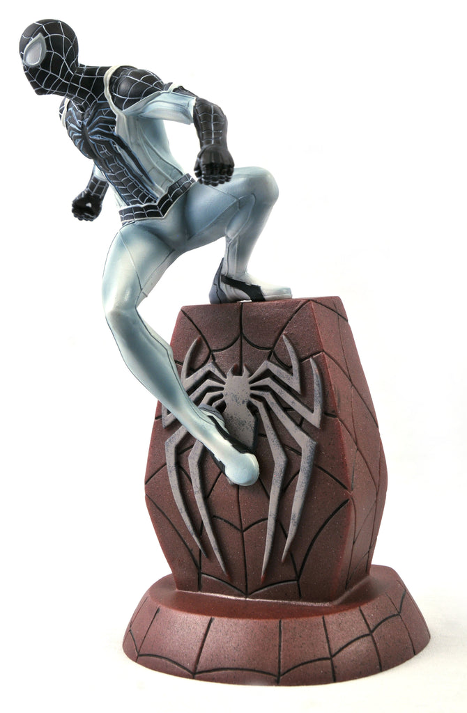 SDCC 2020 Marvel Gallery PS4 Negative Suit Spider-Man PVC Statue  699788841914